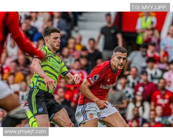 札幌勇战川岛前锋全力争胜展现球队实力与战术对决